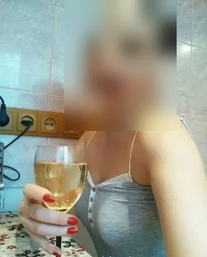 Monia